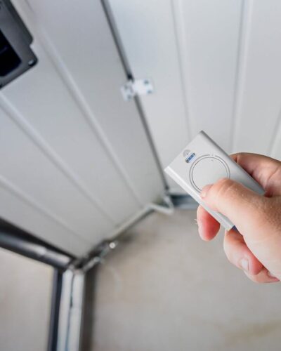 Riparazione-porte-basculanti apertura porta 24h Riparazione-porte-basculanti apertura porta 24h